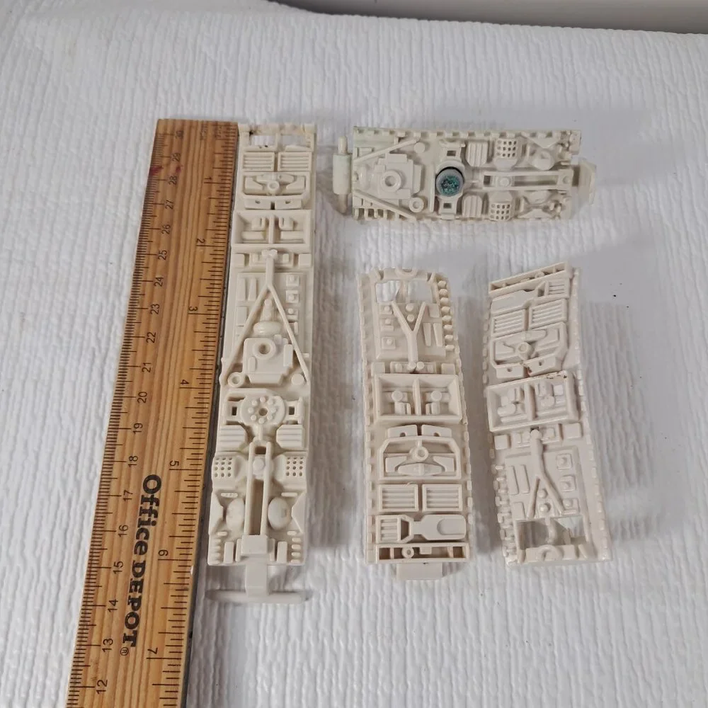 Star Wars Millennium Falcon‎ side panels & battery motor cover set Kenner 1979